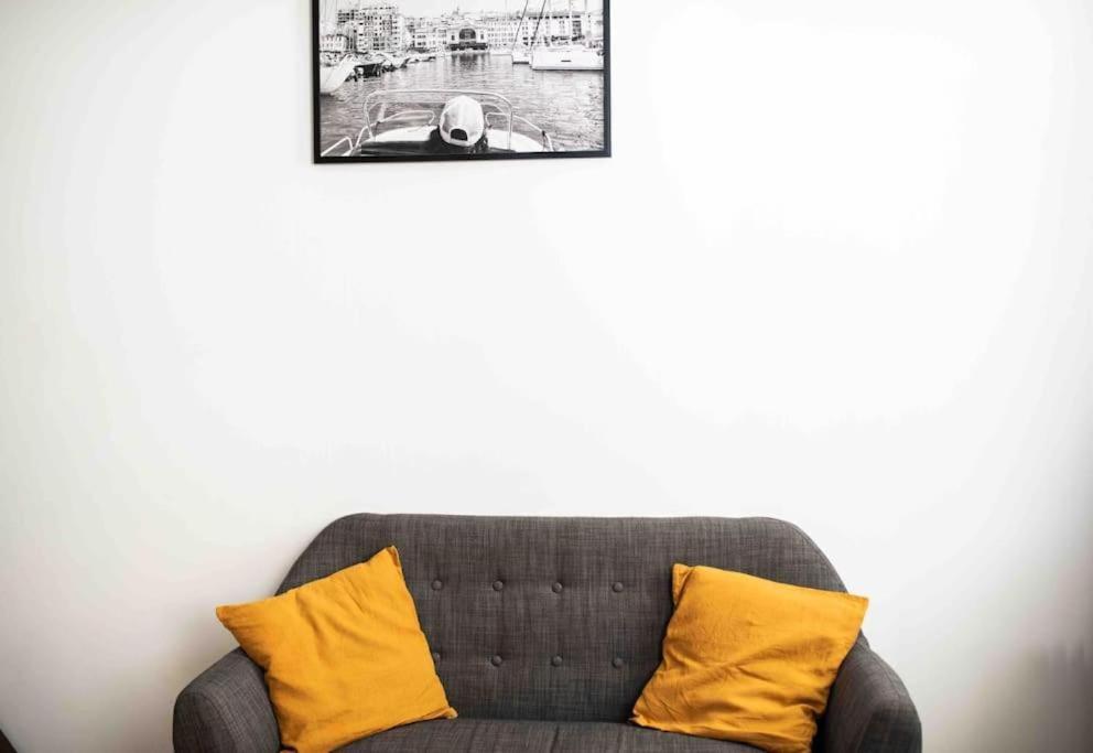 Appartement Tout Equipe Au Coeur Du Vieux Port Марсилия Екстериор снимка